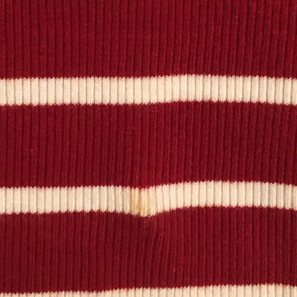Brandy Melville Cropped red and white stripped top - Picture 2 of 4